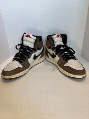 Jordan 1 Retro High OG Travis Scott Mocha size US Men’s 9.5